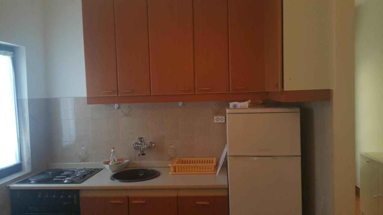 Apartmani A1 Marina, Okrug Gornji トロギール エクステリア 写真