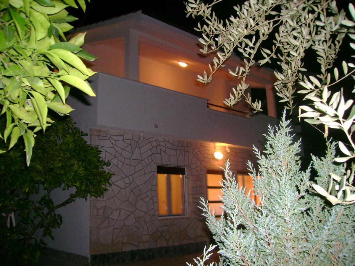 Apartmani A1 Marina, Okrug Gornji トロギール エクステリア 写真