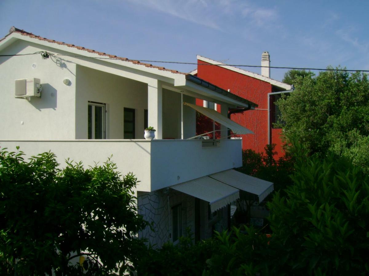 Apartmani A1 Marina, Okrug Gornji トロギール エクステリア 写真